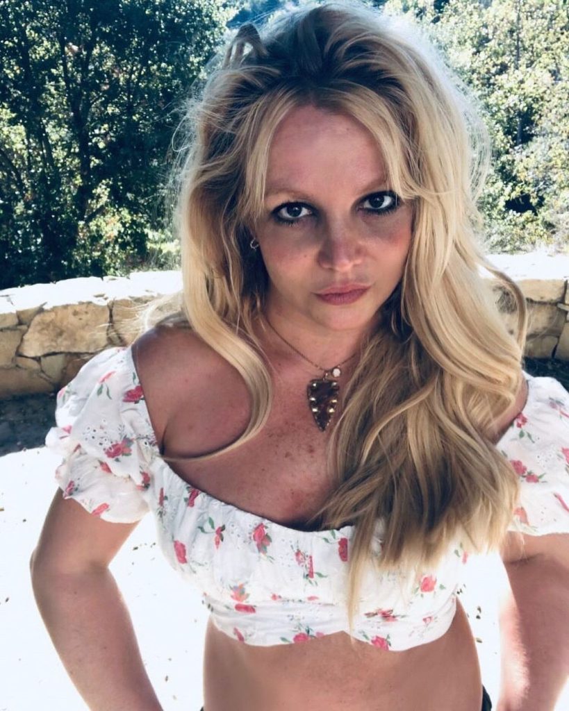 Britney Spears é liberada após ser detida por dirigir embriagada ou sob efeito de substâncias, diz site