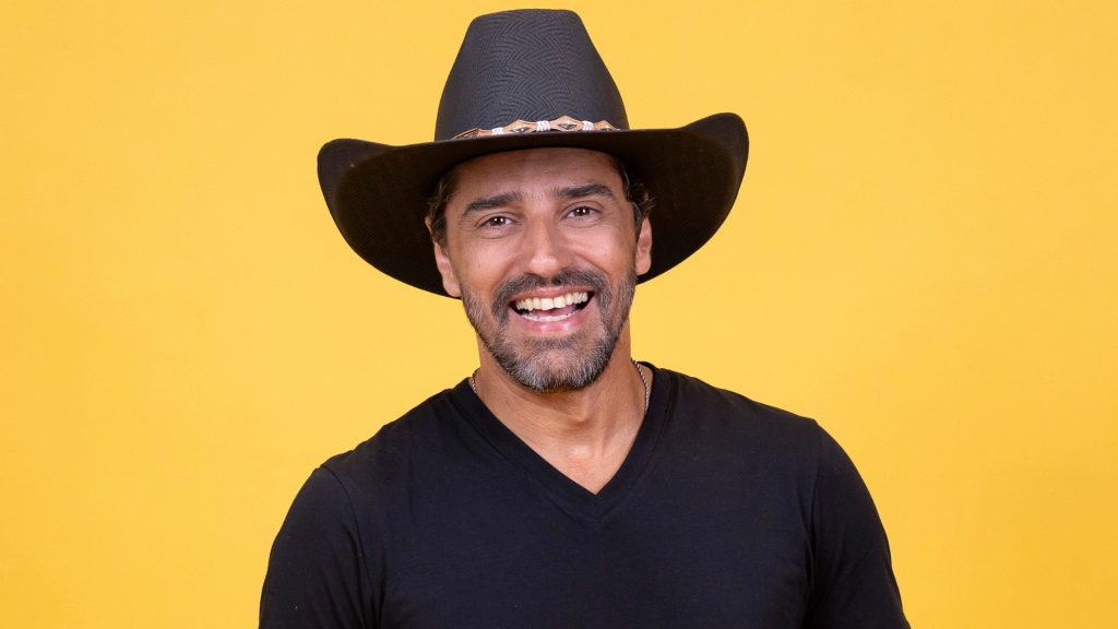 Como Alberto Cowboy, eliminado do BBB 26, tentou carreira sertaneja, mas viu primos estourarem