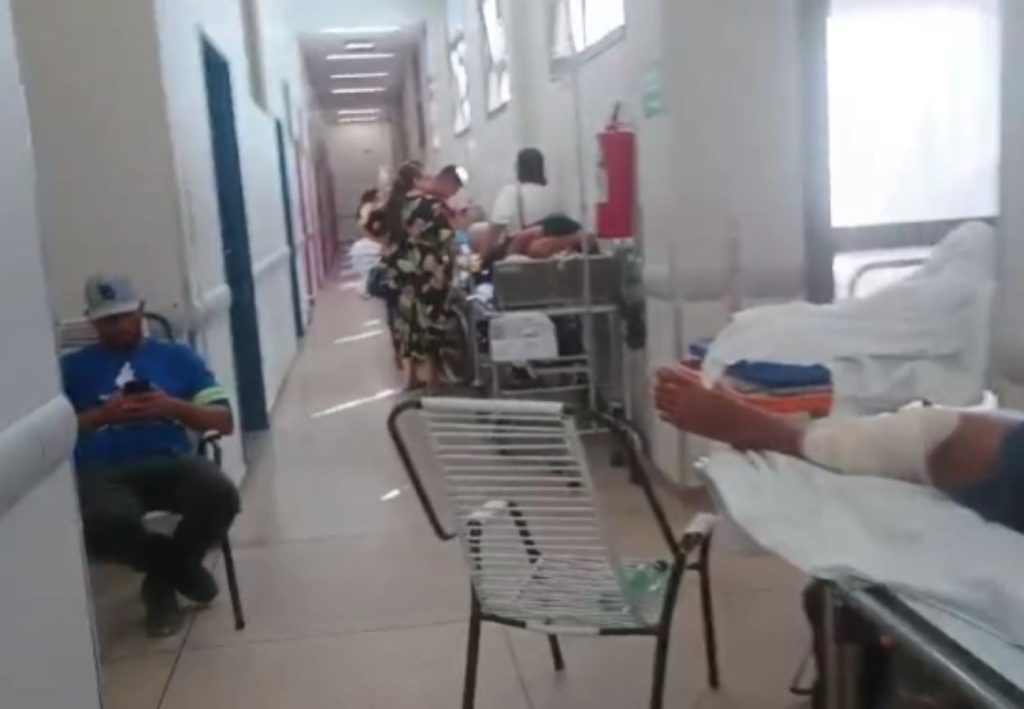Hospital Geral de Palmas fica com corredores lotados de pacientes; VÍDEO