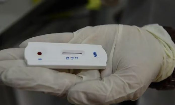 hiv2